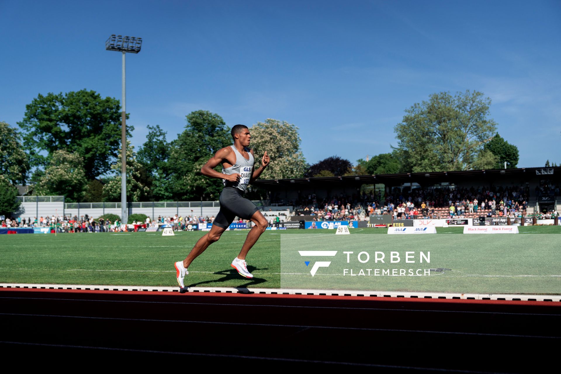 Malik Diakite (Hannover 96) ueber 1500m am 08.05.2022 beim Stadtwerke Ratingen Mehrkampf-Meeting 2022 in Ratingen